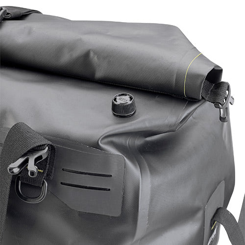 GRT712B 40LTR WATERPROOF CARGO BAG